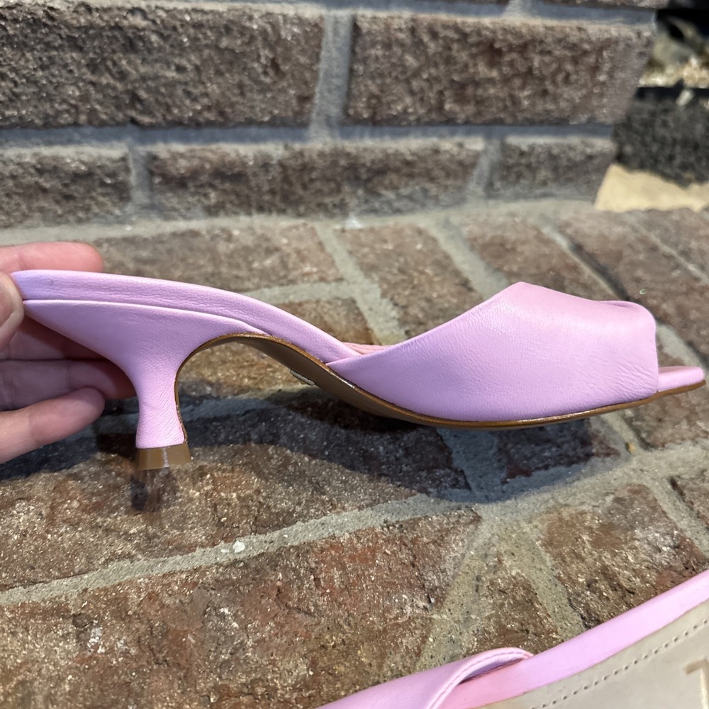 Schutz Womens Cecily Light Pink Leather Slip On Kitten Heels Sandals Size 5.5B - Picture 11 of 16